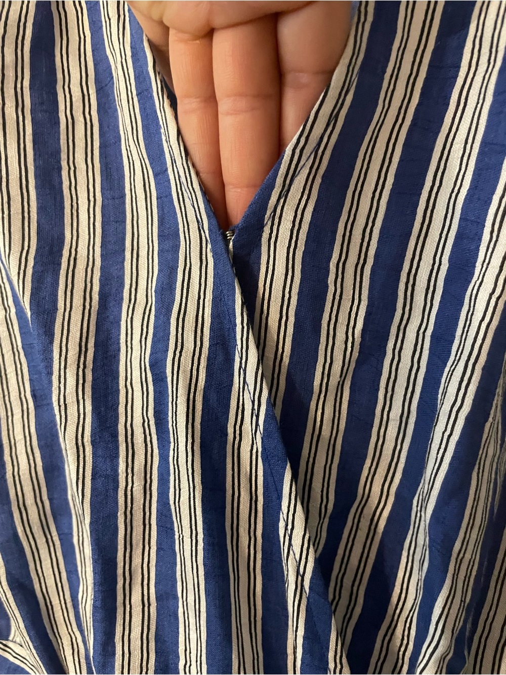 Veronica Beard Teagan Striped Wrap Midi Dress Blue White Size 2 - Picture 9 of 11